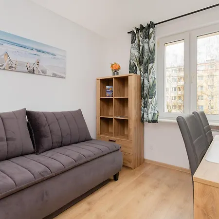 Apartman With 2 Bedroom & Balcony Near The Old Town By Renters Gdańsk